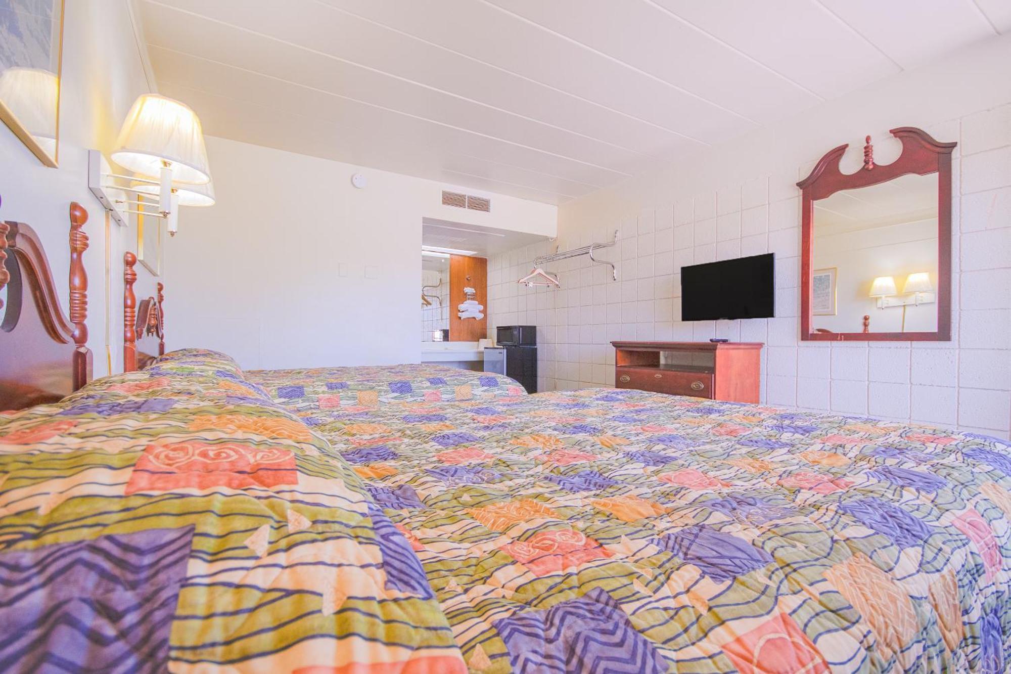Centralia Motel Near Downtown By Oyo ภายนอก รูปภาพ
