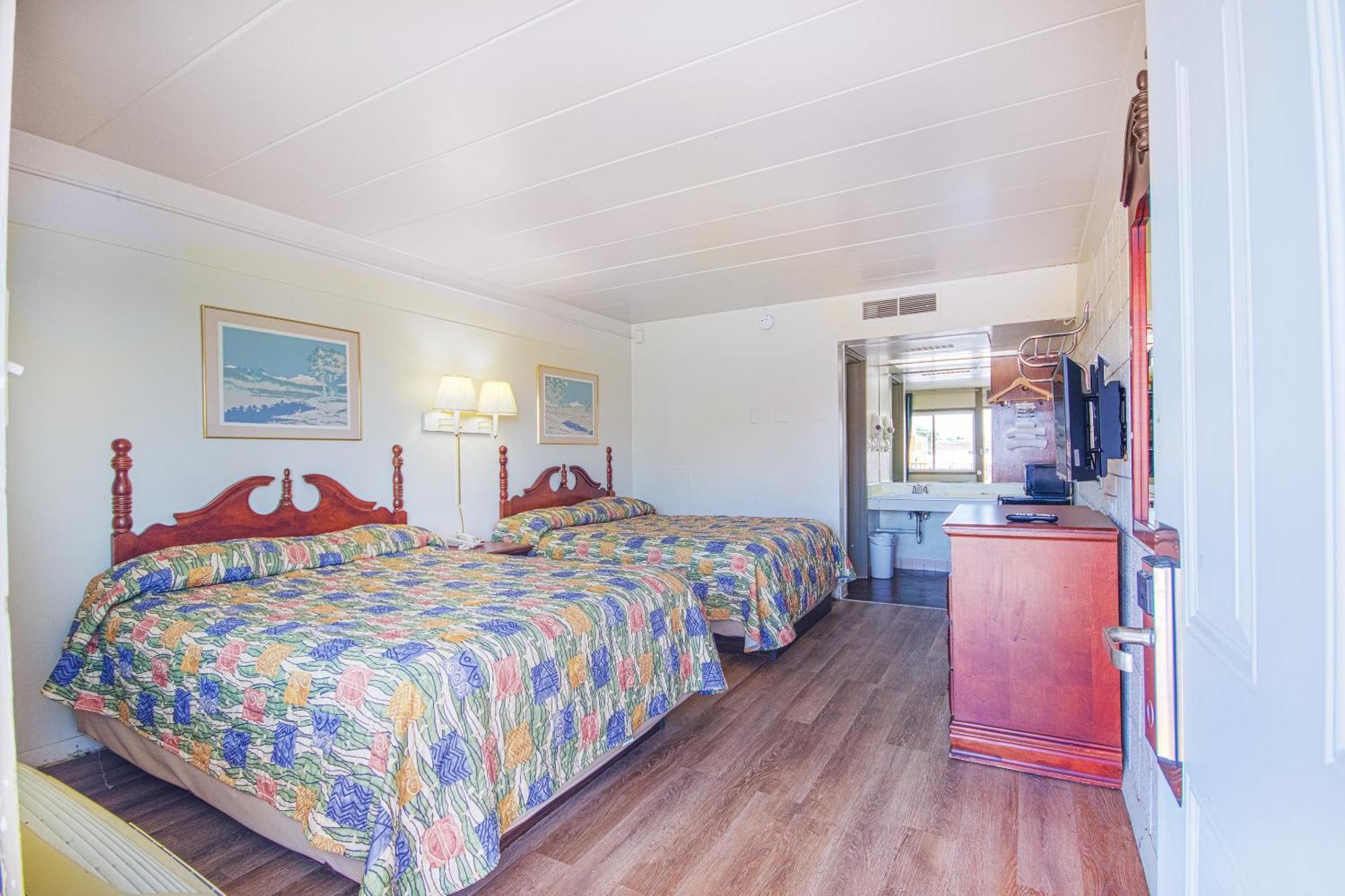 Centralia Motel Near Downtown By Oyo ภายนอก รูปภาพ