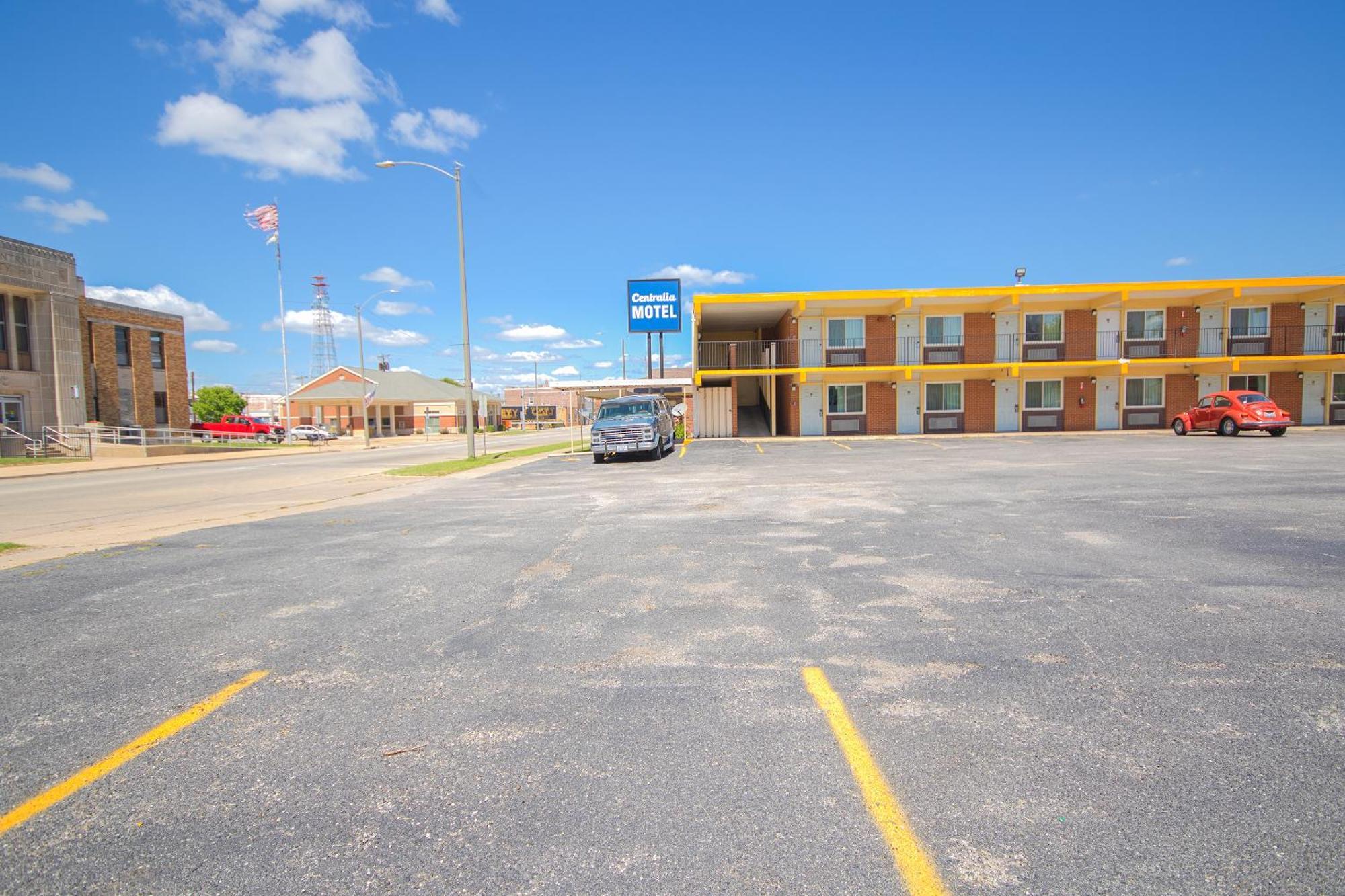 Centralia Motel Near Downtown By Oyo ภายนอก รูปภาพ