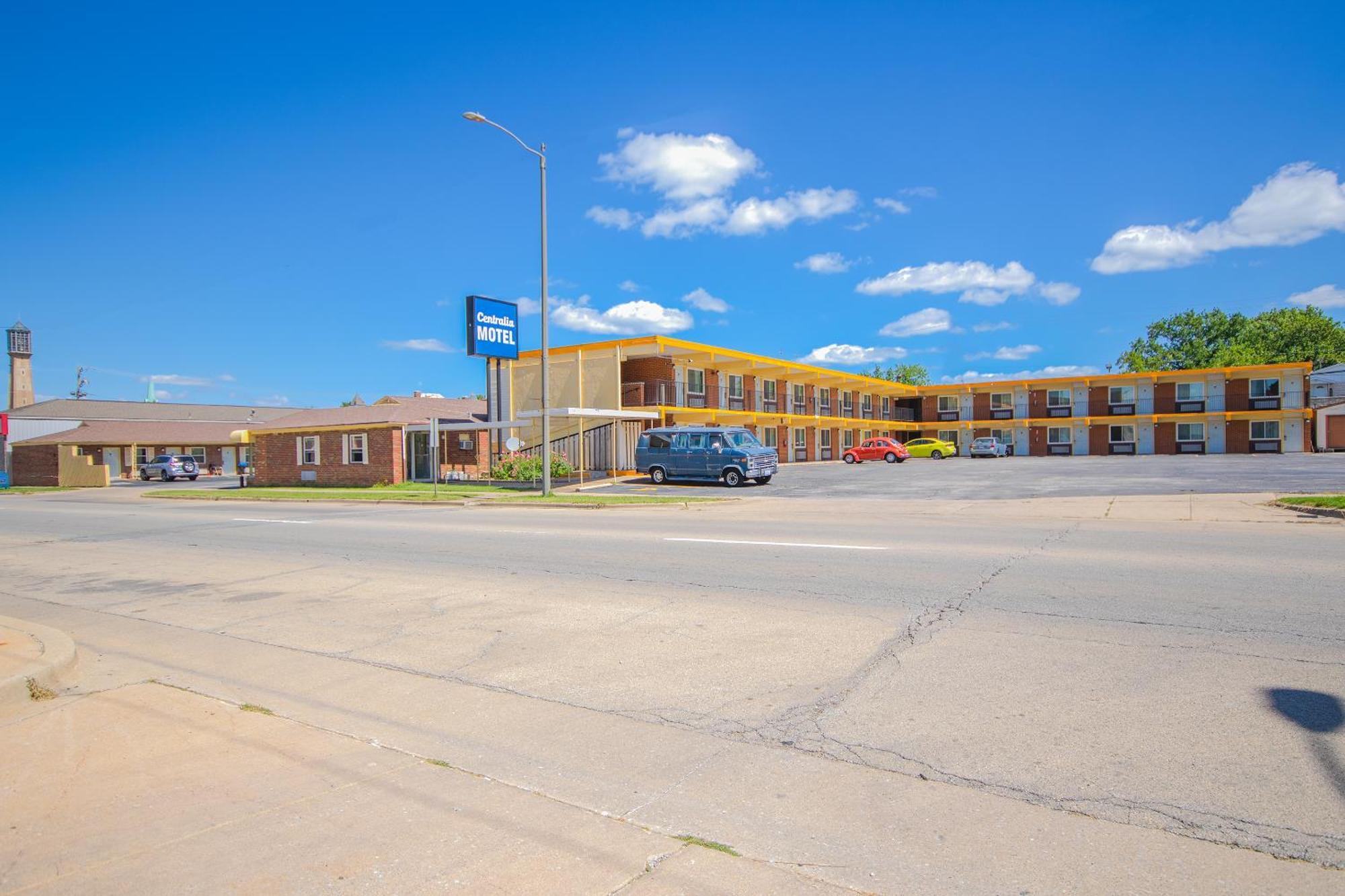 Centralia Motel Near Downtown By Oyo ภายนอก รูปภาพ